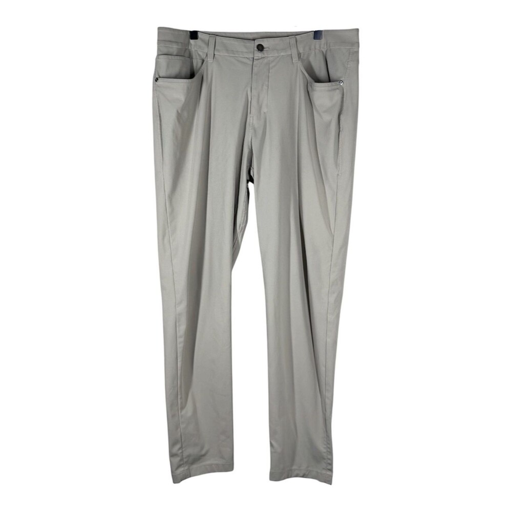 Lululemon ABC Slim Fit 5 Pocket Pants
Warpstreme Men’s Size 36X32